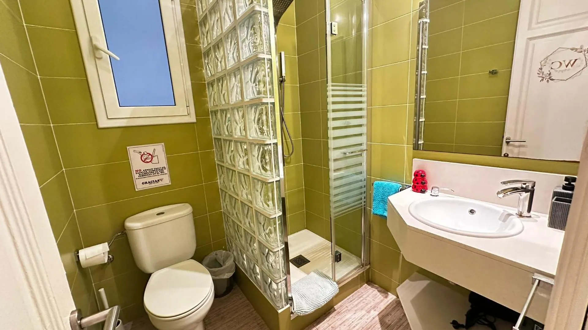 Panzió Isabela Rooms Barcelona